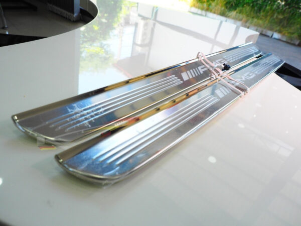 กาบบันได Illuminated AMG Doorsills สำหรับรถ 2 ประตู E C238 & C205 - Image 2