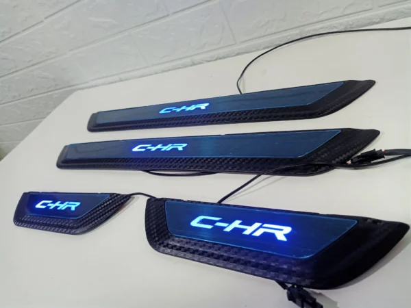 กาบบันไดมีไฟ Toyota C-HR คิ้วบันได LED - Image 2