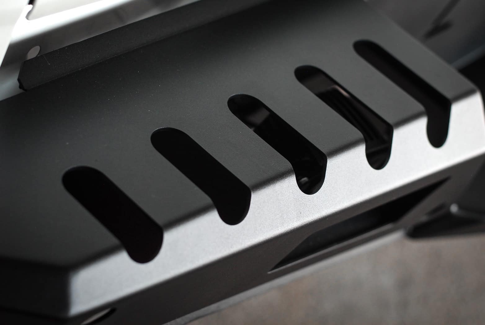 กันชนท้าย RB รุ่นใหม่ล่าสุด – Robot Bumper แข็งแกร่ง ดุดัน สไตล์ออฟโรด - Image 4