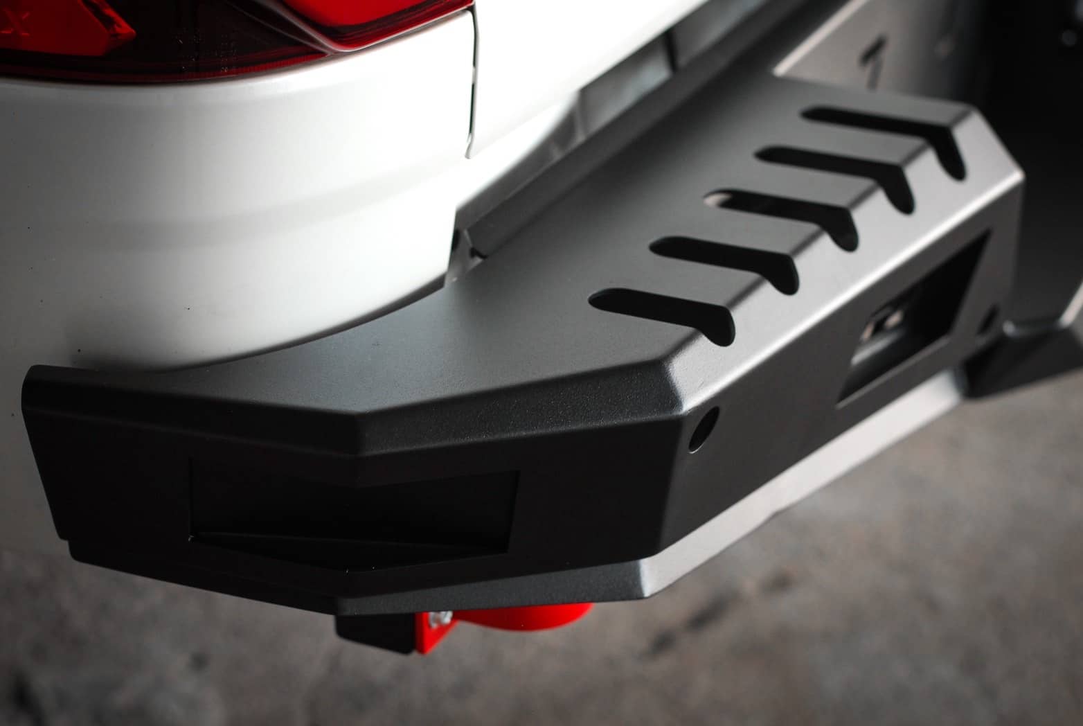 กันชนท้าย RB รุ่นใหม่ล่าสุด – Robot Bumper แข็งแกร่ง ดุดัน สไตล์ออฟโรด - Image 3