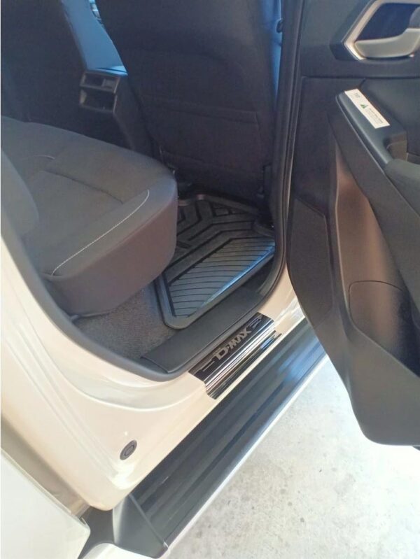 ชายบันไดสแตนเลส D-Max 2020–2025 (4 ประตู) - Image 4